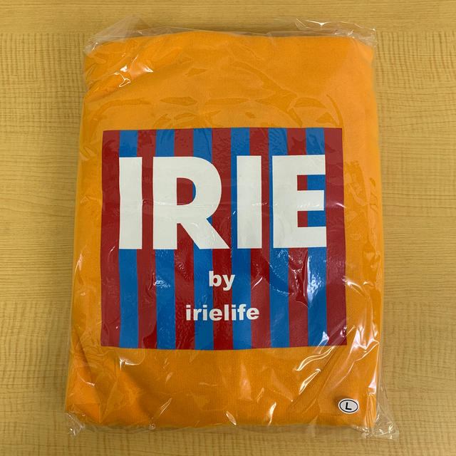IRIE LIFE(アイリーライフ)の◆新品未使用◆irie lifeパーカー「ロゴ大」オレンジ　Lサイズ メンズのトップス(パーカー)の商品写真