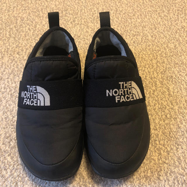 THE NORTH FACE(ザノースフェイス)のTHE NORTH FACE  キッズ/ベビー/マタニティのキッズ靴/シューズ(15cm~)(スリッポン)の商品写真