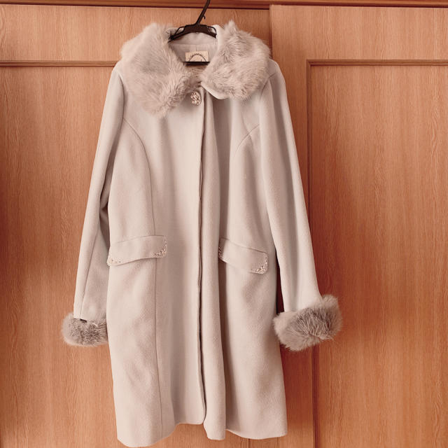 大きいサイズ　冬用　コート　3L レディースのジャケット/アウター(ロングコート)の商品写真