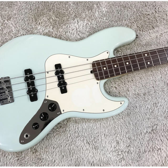 レアなソニックブルー　Fender usa