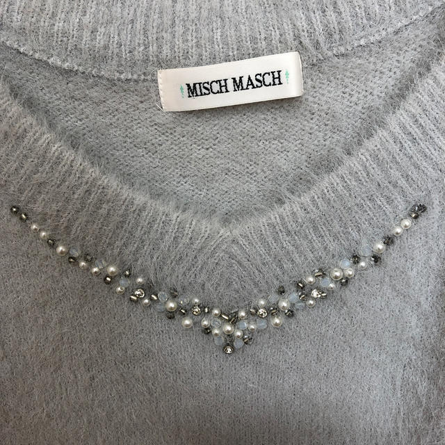 MISCH MASCH(ミッシュマッシュ)のMISCH MASCH  グレーふわふわニット　 レディースのトップス(ニット/セーター)の商品写真