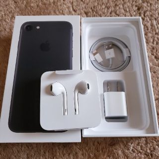 エーユー(au)のiPhone7 32GB(スマートフォン本体)