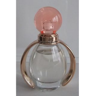 ブルガリ(BVLGARI)のBVLGARI  ローズ ゴルデア  オードパルファム 5ml(香水(女性用))