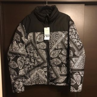 ザラ(ZARA)の新品 zara バンダナ パフジャケット(ダウンジャケット)