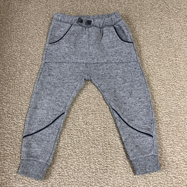 ZARA KIDS(ザラキッズ)の【パンツ/ザラベビー】サイズ104  中古 キッズ/ベビー/マタニティのキッズ服男の子用(90cm~)(パンツ/スパッツ)の商品写真