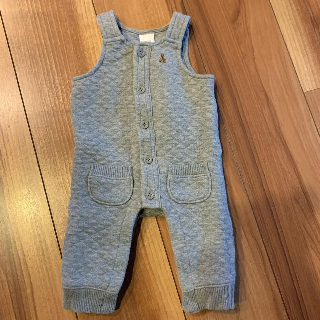 babyGAP(ベビーギャップ)のbabyGAP オーバーオール ロンパース 60 キッズ/ベビー/マタニティのベビー服(~85cm)(ロンパース)の商品写真