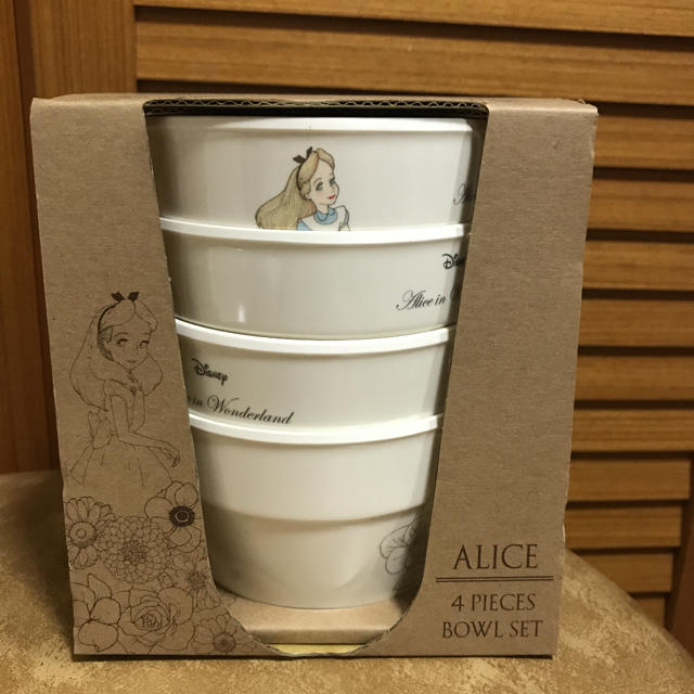 新品 ディズニー アリス メラミン食器セット 2