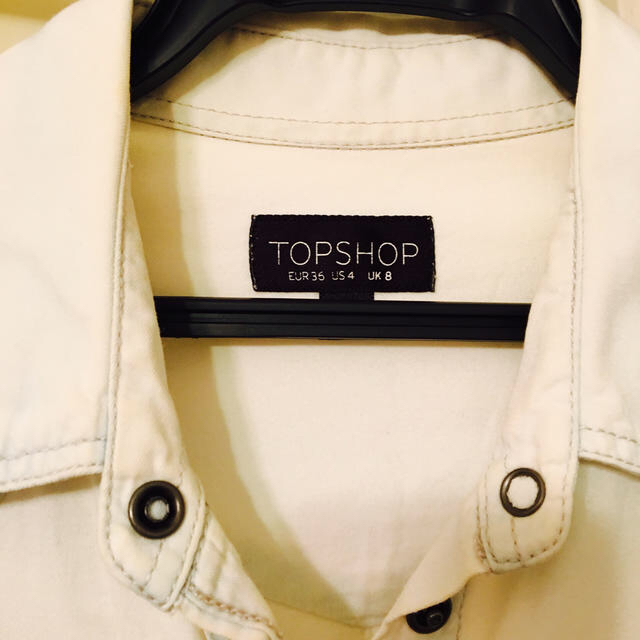 TOPSHOP(トップショップ)の【最終値下げ】TOPSHOPダンガリー レディースのトップス(シャツ/ブラウス(長袖/七分))の商品写真