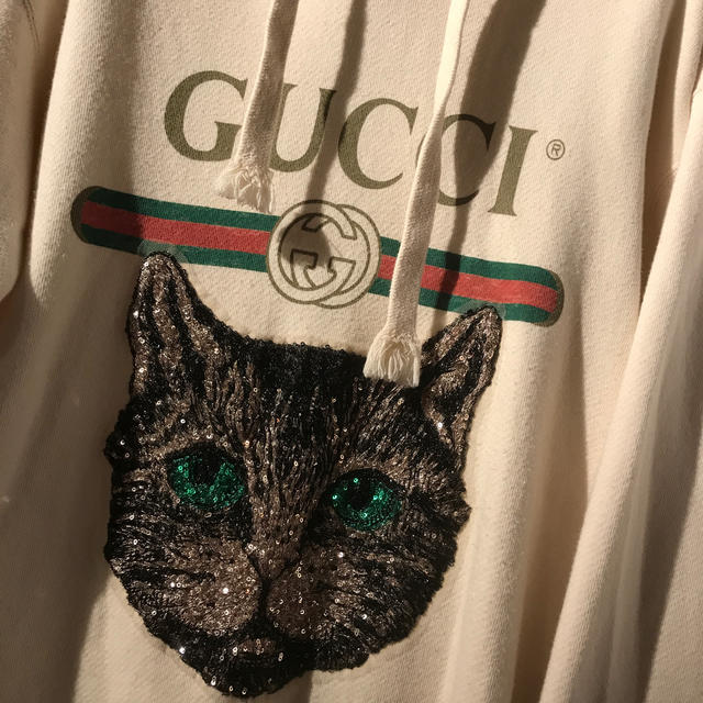 Gucci - GUCCI グッチ パーカー トレーナー 猫刺繍 スパンコール オフ