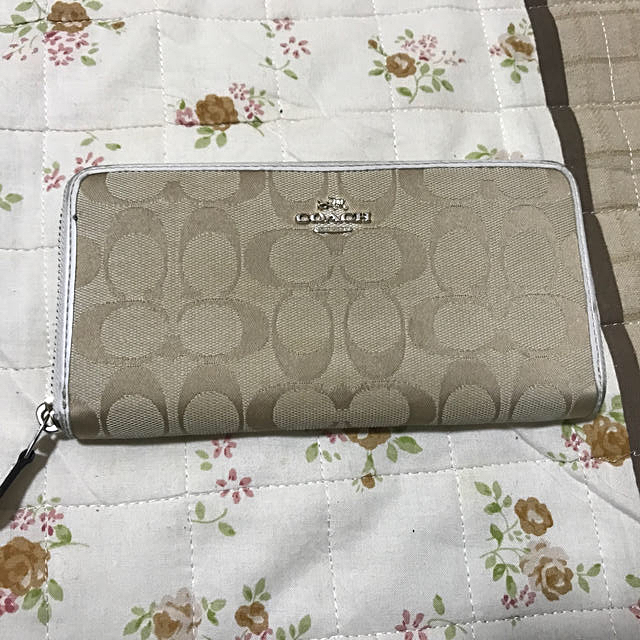 COACH(コーチ)のCOACH長財布 レディースのファッション小物(財布)の商品写真