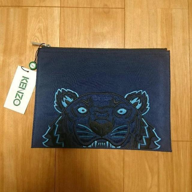 ★新品正規品【KENZO】A4対応 刺繍クラッチバッグ ネイビー