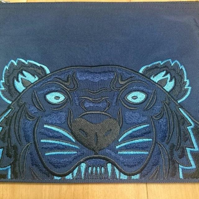 KENZO(ケンゾー)の★新品正規品【KENZO】A4対応 刺繍クラッチバッグ ネイビー メンズのバッグ(セカンドバッグ/クラッチバッグ)の商品写真