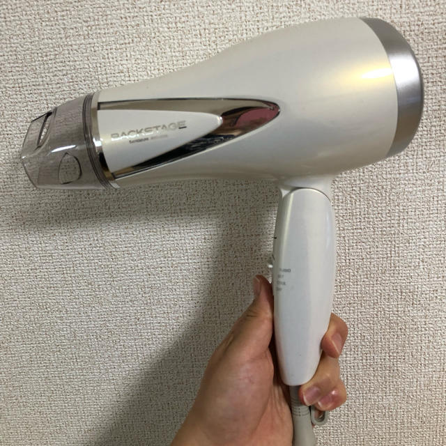 KOIZUMI(コイズミ)のドライヤー スマホ/家電/カメラの美容/健康(ドライヤー)の商品写真