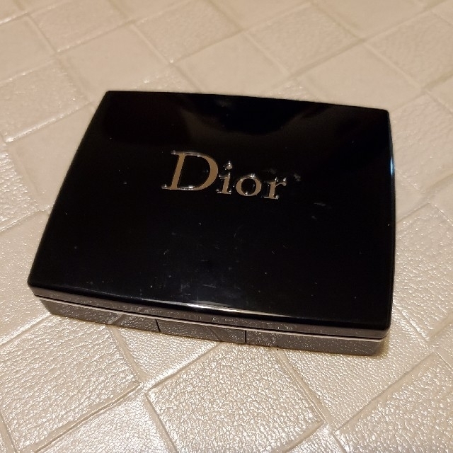 Dior(ディオール)のDior アイシャドウ コスメ/美容のベースメイク/化粧品(アイシャドウ)の商品写真