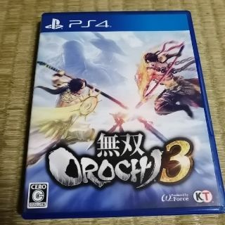 PS4 無双OROCHI 3　美品　中古品　送料込み　(家庭用ゲームソフト)