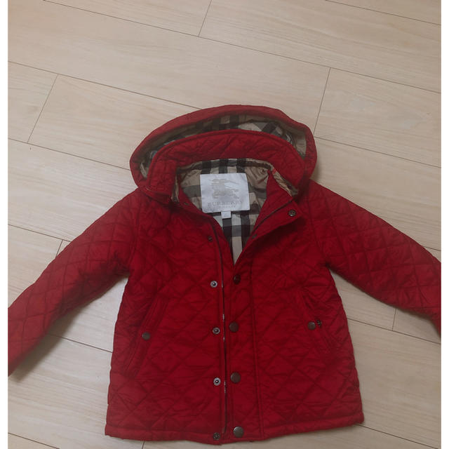 BURBERRY(バーバリー)の【バーバリー】キッズ　キルティングコート キッズ/ベビー/マタニティのキッズ服女の子用(90cm~)(コート)の商品写真