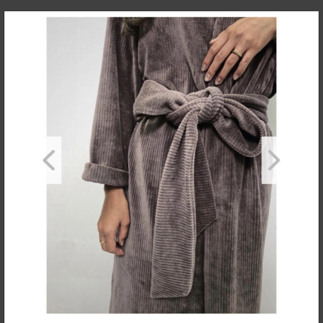 room306 CONTEMPORARY(ルームサンマルロクコンテンポラリー)のTRUNC 88 Velour Long Cardigan グレージュ    レディースのトップス(カーディガン)の商品写真