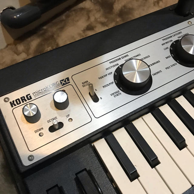 KORG(コルグ)のコルグ Micro KORG XL シンセサイザー 中古 楽器の鍵盤楽器(キーボード/シンセサイザー)の商品写真