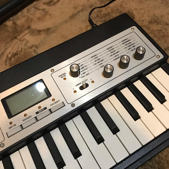 KORG(コルグ)のコルグ Micro KORG XL シンセサイザー 中古 楽器の鍵盤楽器(キーボード/シンセサイザー)の商品写真