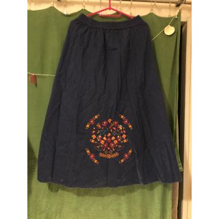 チチカカ(titicaca)の◆チチカカ TITICACA 花柄刺繍スカート(ロングスカート)