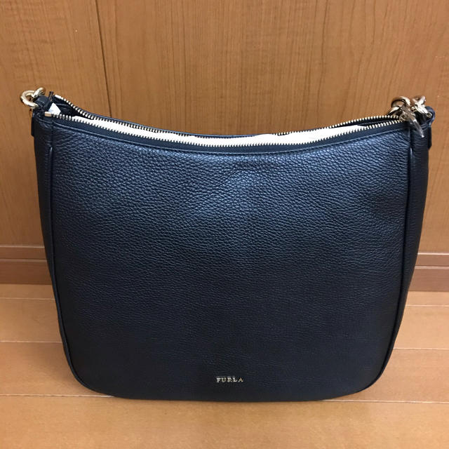 FURLA　フルラ　ホーボーバック　新品未使用