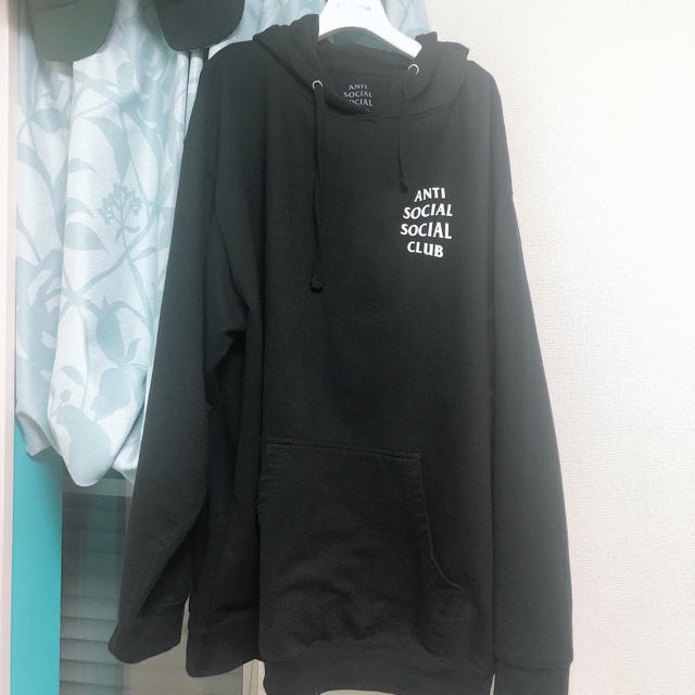 ANTI(アンチ)のanti social social club フーディ XXL 値下げ済み メンズのトップス(パーカー)の商品写真