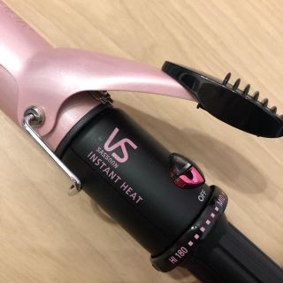 パナソニック(Panasonic)のVS ヴィダルサスーン 32ミリ コテ VSI-3212/PJ(ヘアアイロン)