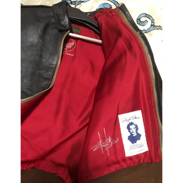 TOYS McCOY(トイズマッコイ)のトイズマッコイ&リアルムーンコラボa2マリリン・モンローバックペイント超希少品 メンズのジャケット/アウター(フライトジャケット)の商品写真