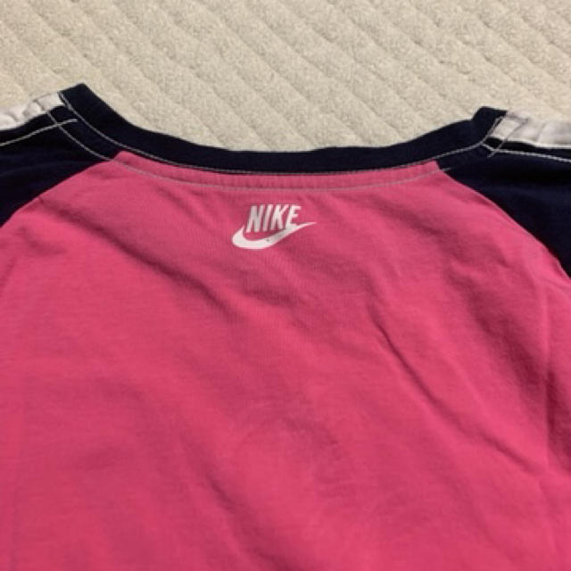 NIKE(ナイキ)のNIKE  150cm 長袖Tシャツ　チュニック　美品　フーセンウサギ キッズ/ベビー/マタニティのキッズ服女の子用(90cm~)(Tシャツ/カットソー)の商品写真