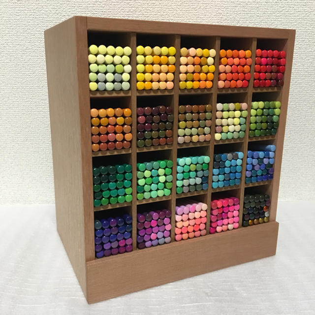 【新品】フェリシモ　500色の色鉛筆　コンプリート BOXセット | フリマアプリ ラクマ