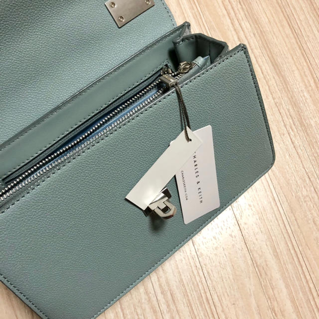 Charles and Keith(チャールズアンドキース)のミント ショルダーバッグ レディースのバッグ(ショルダーバッグ)の商品写真