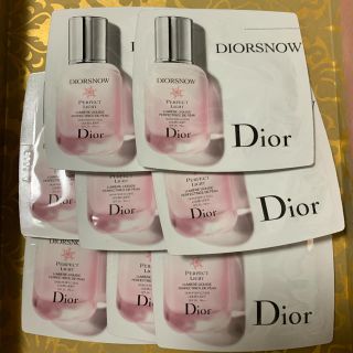 ディオール(Dior)のスノーパーフェクトライト dior ディオール (化粧下地)