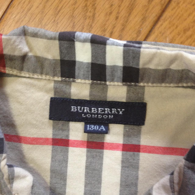 BURBERRY(バーバリー)の小児用 バーバリーシャツ☆ キッズ/ベビー/マタニティのキッズ服男の子用(90cm~)(その他)の商品写真
