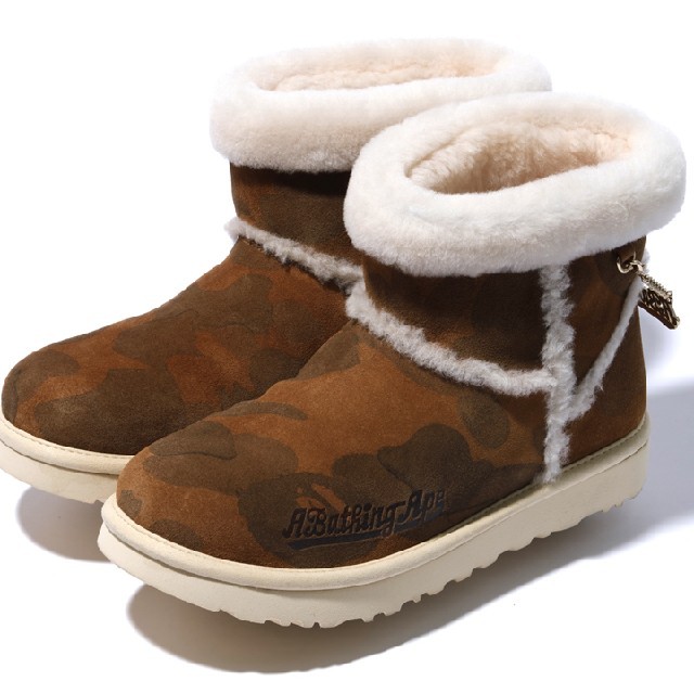 ブーツBAPE X UGG CLASSIC MINI