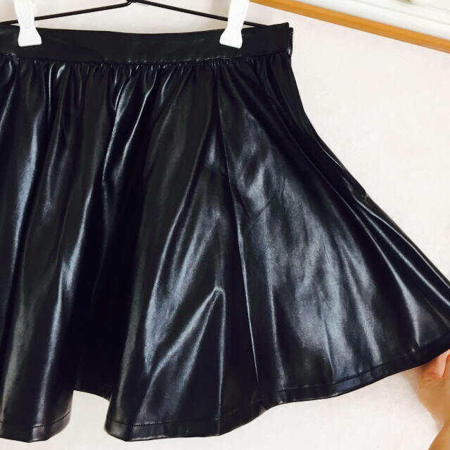 EMODA(エモダ)のりんたぷ様専用 レザースカート レディースのスカート(ミニスカート)の商品写真