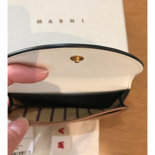 Marni(マルニ)のマルニ　カードケース　専用です。 レディースのファッション小物(名刺入れ/定期入れ)の商品写真