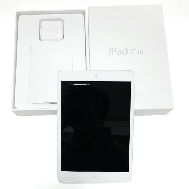 iPad mini 2 Retinaディスプレイ 32GB シルバー Wi-Fi