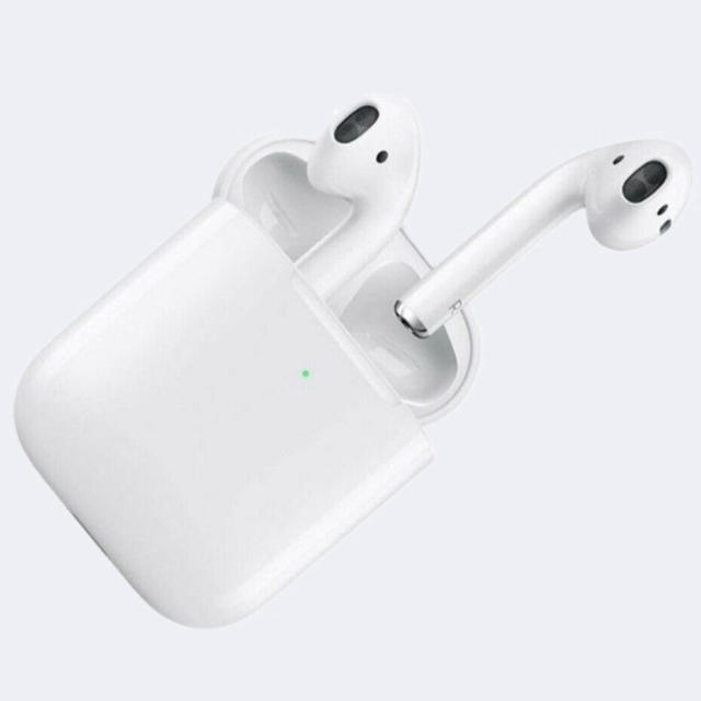 AirPods 第2世代 With Wireless Charging Caseオーディオ機器