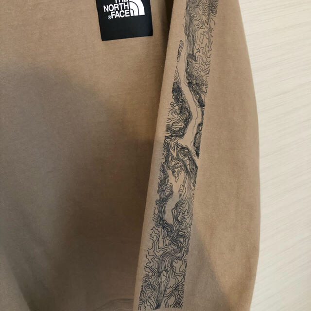 THE NORTH FACE(ザノースフェイス)のノースフェイス ボックス ベージュ XL ヨセミテ Yosemite ロンt メンズのトップス(Tシャツ/カットソー(七分/長袖))の商品写真