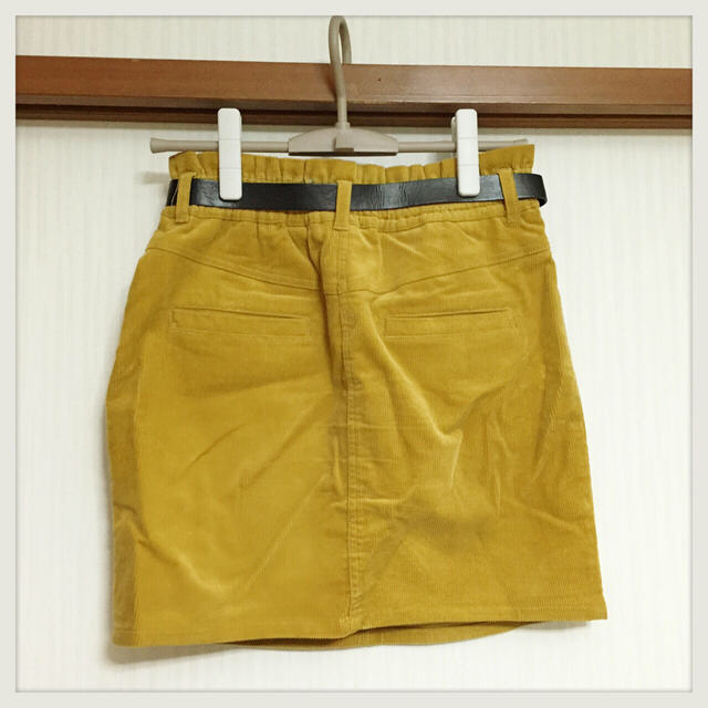 PAGEBOY(ページボーイ)のコーデュロイタイト レディースのスカート(ミニスカート)の商品写真