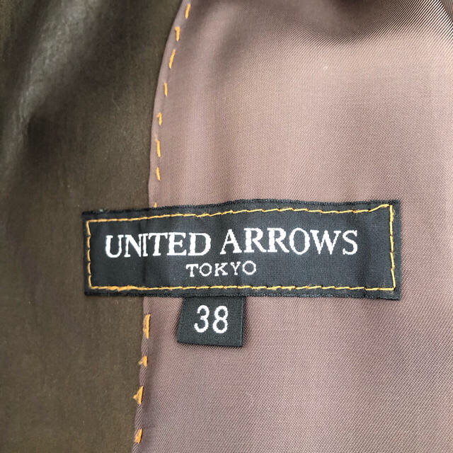 UNITED ARROWS(ユナイテッドアローズ)のユナイテッドアローズ　牛革　ロングコート レディースのジャケット/アウター(ロングコート)の商品写真