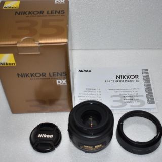 ニコン(Nikon)の美品 Nikon ニコン AF-S  DX 35mm f/1.8G フィルタ付き(レンズ(単焦点))