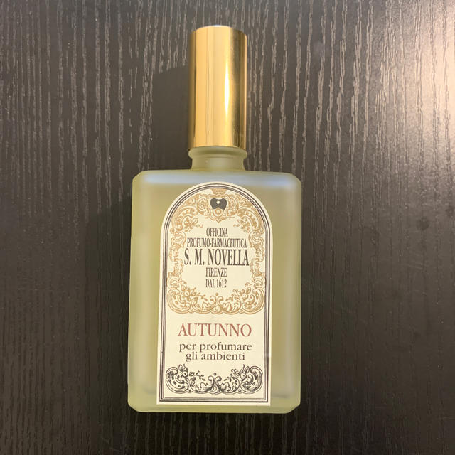 Santa Maria Novella(サンタマリアノヴェッラ)のサンタ・マリア・ノヴェッラ ルームスプレー アウトゥンノ　9.5割　フレグランス コスメ/美容のリラクゼーション(アロマグッズ)の商品写真