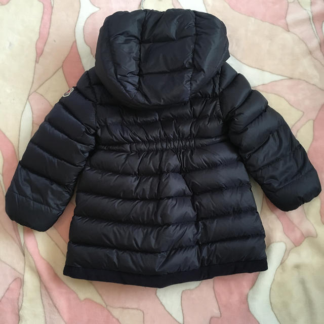 MONCLER(モンクレール)の2yダウンコート キッズ/ベビー/マタニティのキッズ服女の子用(90cm~)(コート)の商品写真