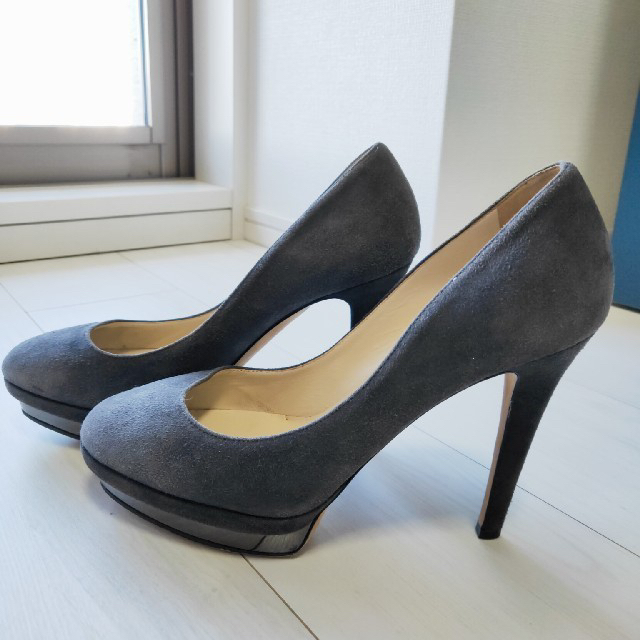 JIMMY CHOO(ジミーチュウ)の👠ジミーチュウ グレースエードパンプス👠 レディースの靴/シューズ(ハイヒール/パンプス)の商品写真