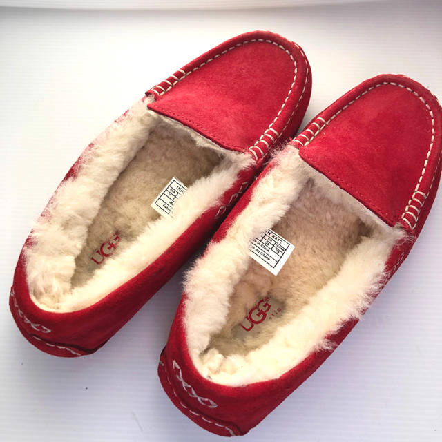 UGG モカシン　RED 24cm