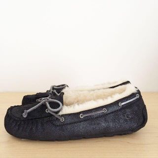 アグ(UGG)の新品♡UGG ラメBlack★送料込(ローファー/革靴)