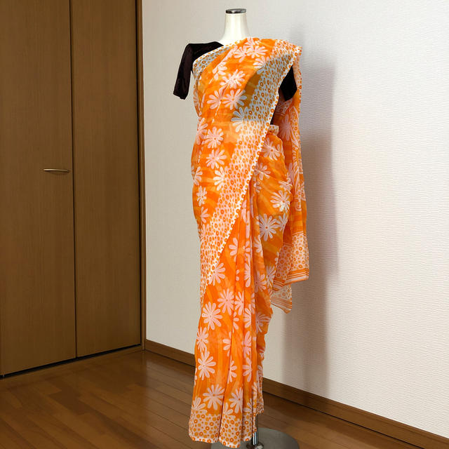 インドサリー サリー 民族衣装 プリント柄の通販 By インド 民族衣装 ラクマ