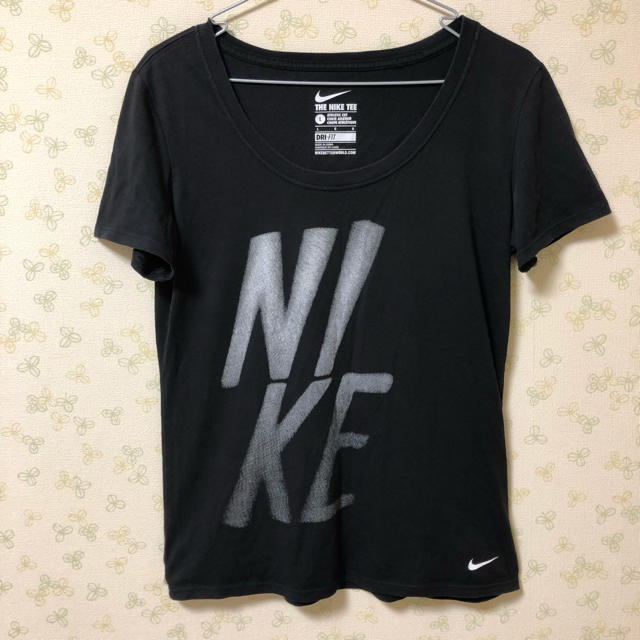 NIKE(ナイキ)のナイキ Tシャツ レディース DRI-FIT Lサイズ レディースのトップス(Tシャツ(半袖/袖なし))の商品写真