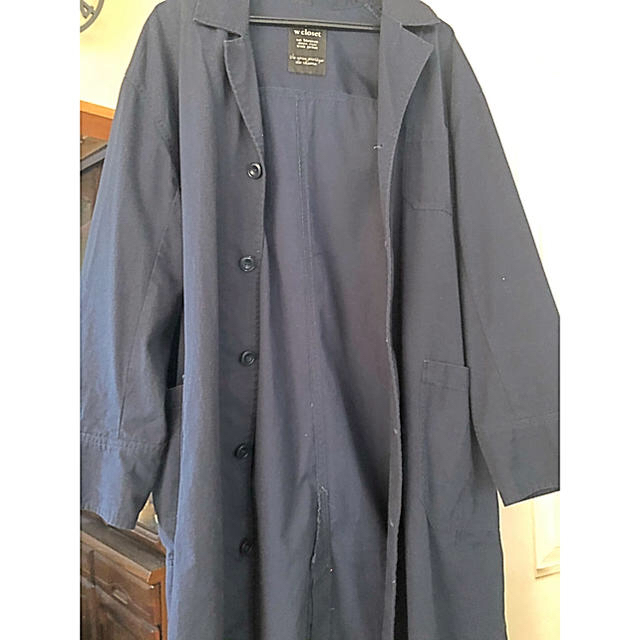 w closet(ダブルクローゼット)のトレンチコート(紺) レディースのジャケット/アウター(トレンチコート)の商品写真